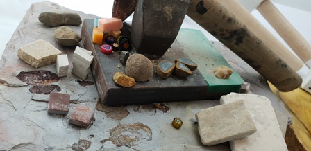 hammer 1 ozmosaics